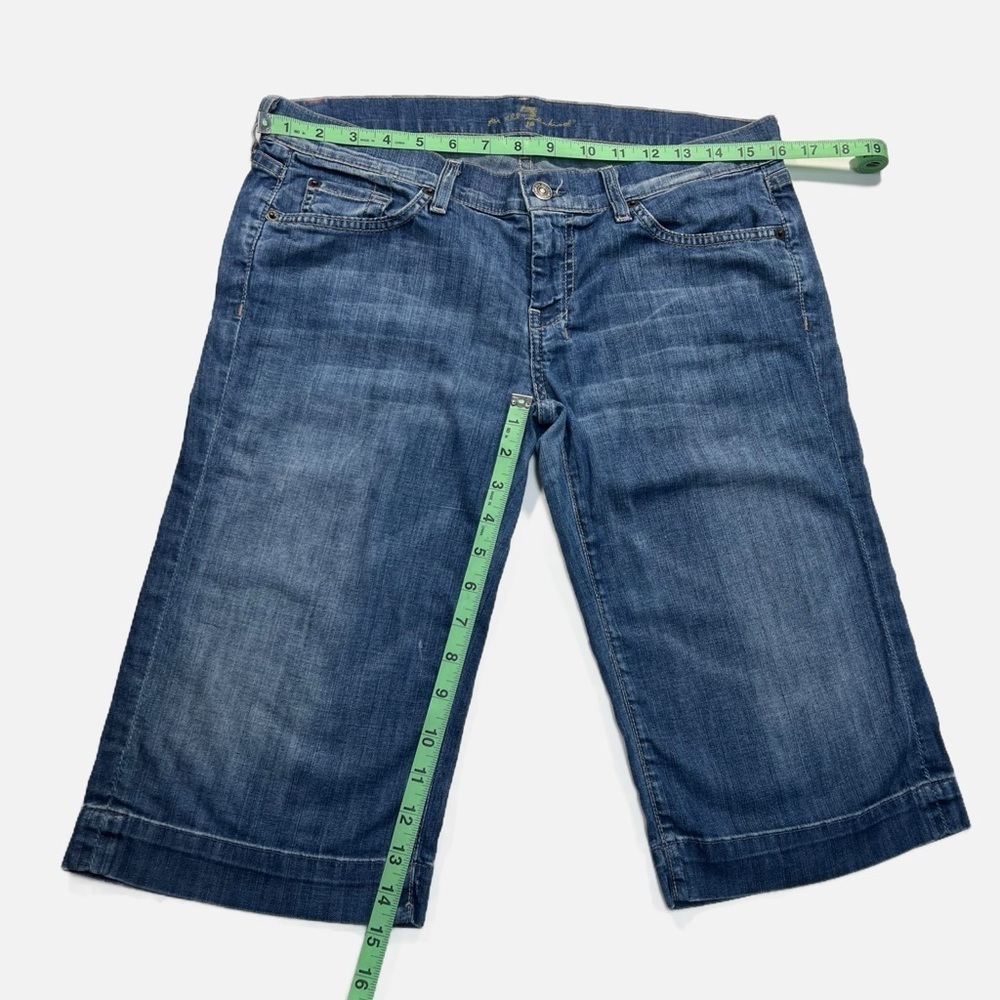 7 for All Mankind Blue Denim Bermuda Shorts Women’s Casual Jean Short size 31 - Picture 4 of 7